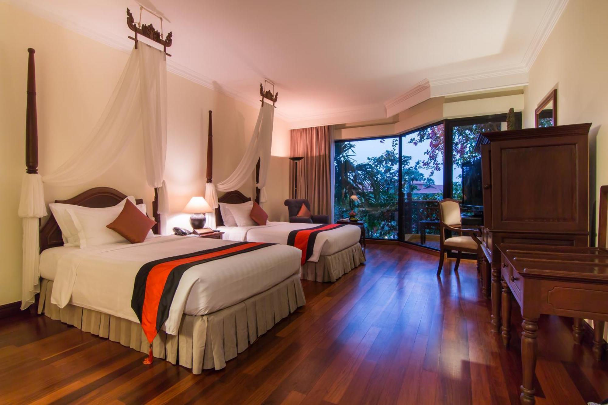 Angkor Palace Suite & Villa Siem Reap Zewnętrze zdjęcie