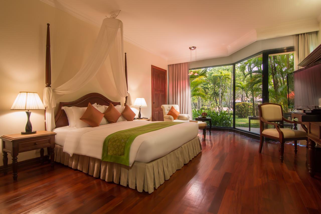 Angkor Palace Suite & Villa Siem Reap Zewnętrze zdjęcie