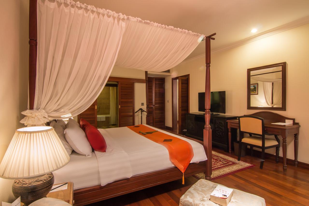 Angkor Palace Suite & Villa Siem Reap Zewnętrze zdjęcie