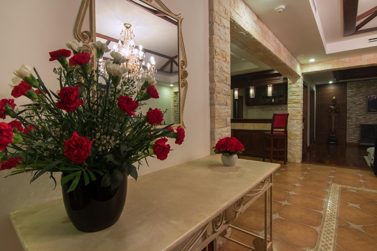 Angkor Palace Suite & Villa Siem Reap Zewnętrze zdjęcie
