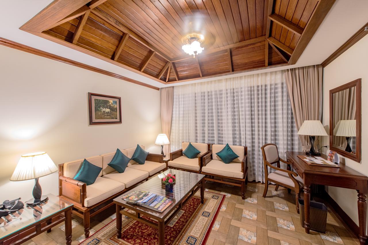 Angkor Palace Suite & Villa Siem Reap Zewnętrze zdjęcie