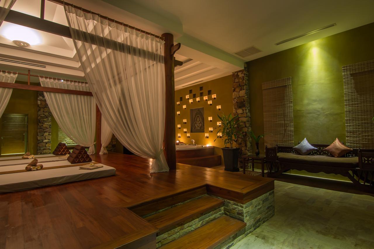 Angkor Palace Suite & Villa Siem Reap Zewnętrze zdjęcie