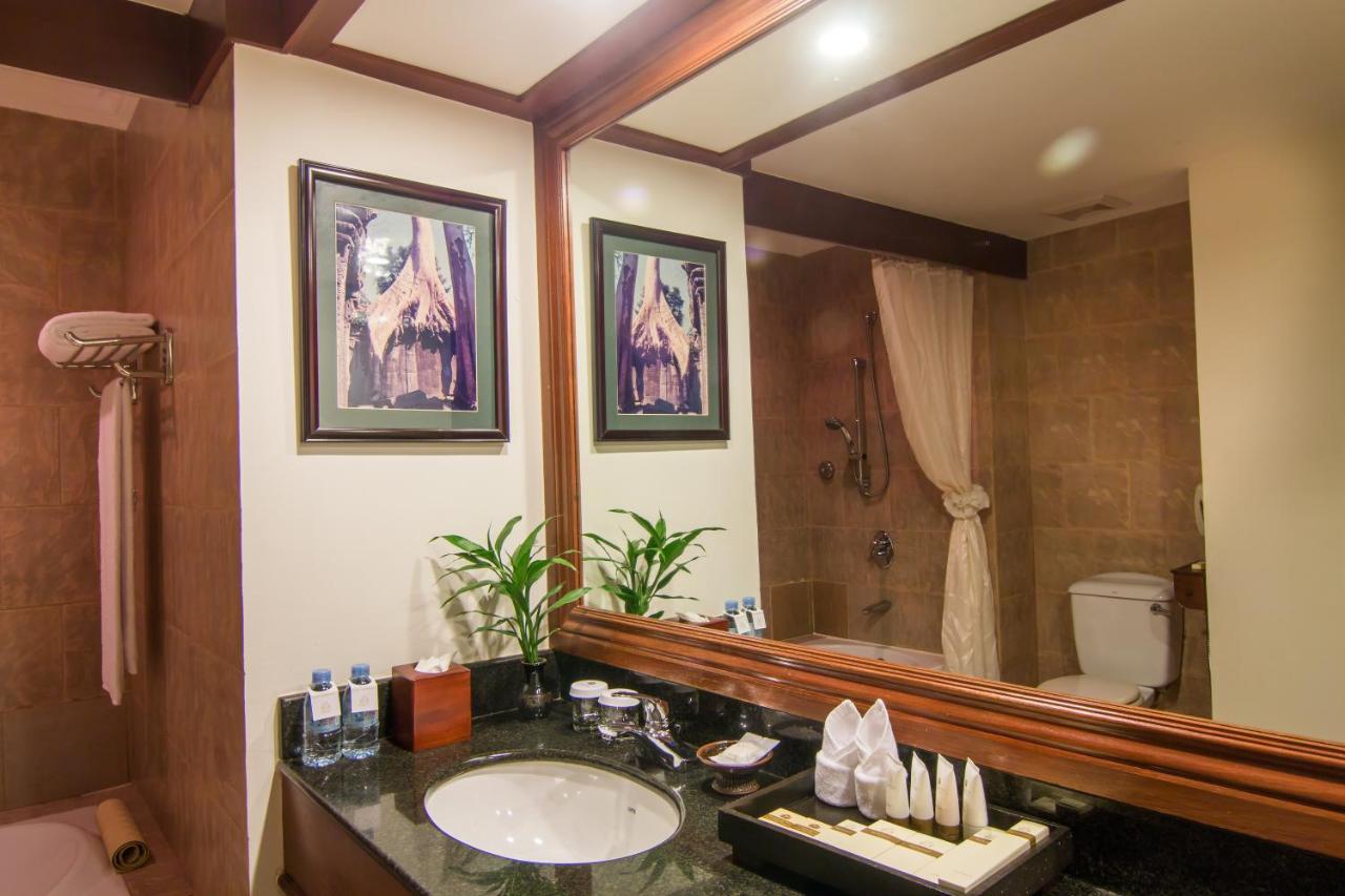 Angkor Palace Suite & Villa Siem Reap Zewnętrze zdjęcie